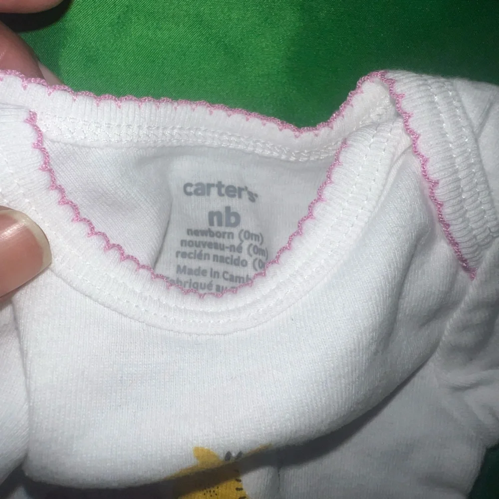 Carter's Gray and White Animal Print Bodysuits size Newborn